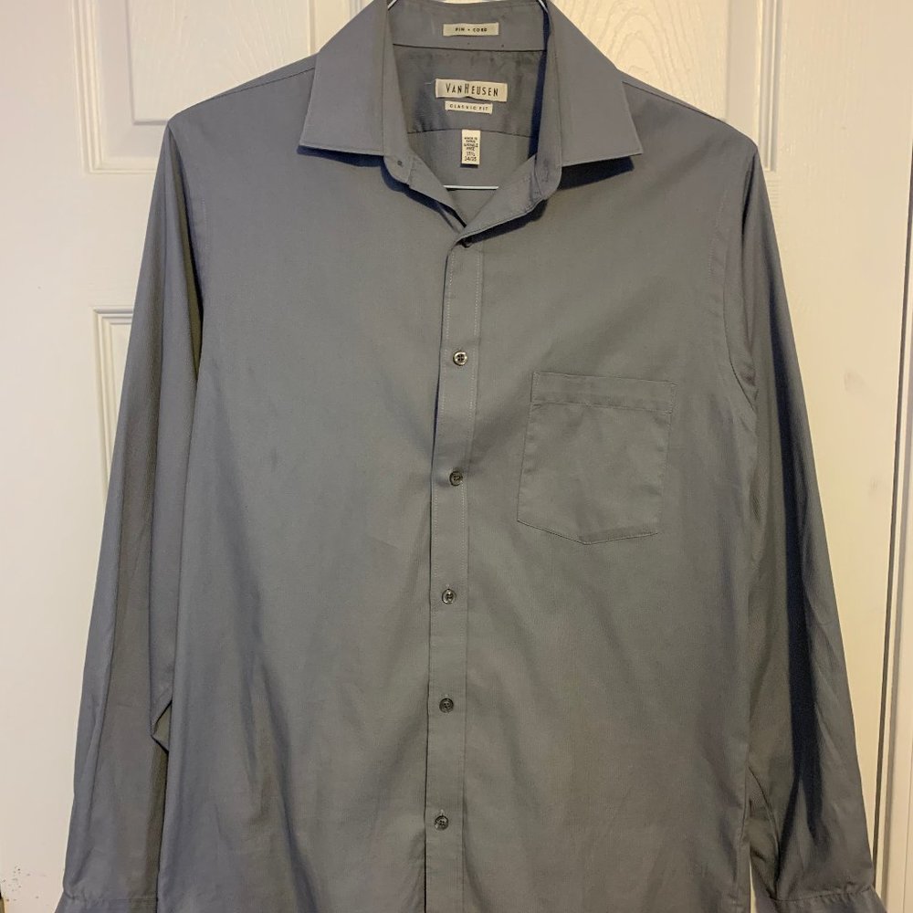 Men's Grey Button-Up Dress Shirt Long Sleeve Chest Pocket